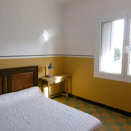 : T2 Proche Plage, Terrasse, Parking, Clim, Bbq, Lave-linge, 4 Pers, Classe 2* - Fr-1-797-17 Port-la-Nouvelle