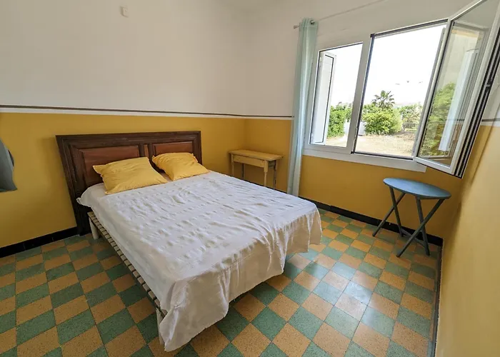 : T2 Proche Plage, Terrasse, Parking, Clim, Bbq, Lave-linge, 4 Pers, Classé 2* - Fr-1-797-17 * Port-la-Nouvelle