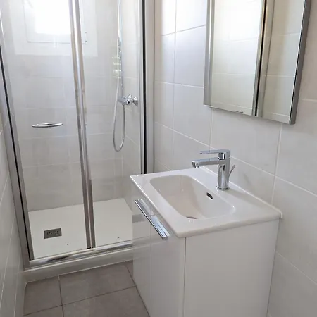Appartement T2 Avec Parking - 4 Pers. Plage 150M - Fr-1-797-17