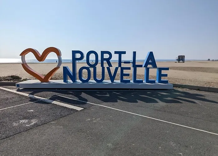 : T2 Proche Plage, Terrasse, Parking, Clim, Bbq, Lave-linge, 4 Pers, Classé 2* - Fr-1-797-17 Apartamento